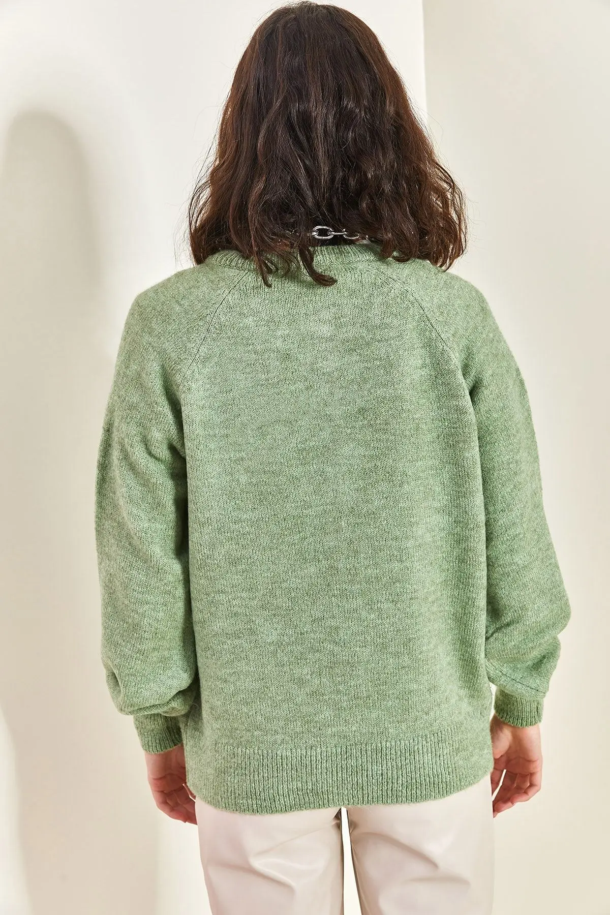 Kadın Yakası Ilikli Balıkçı Yaka Triko Kazak