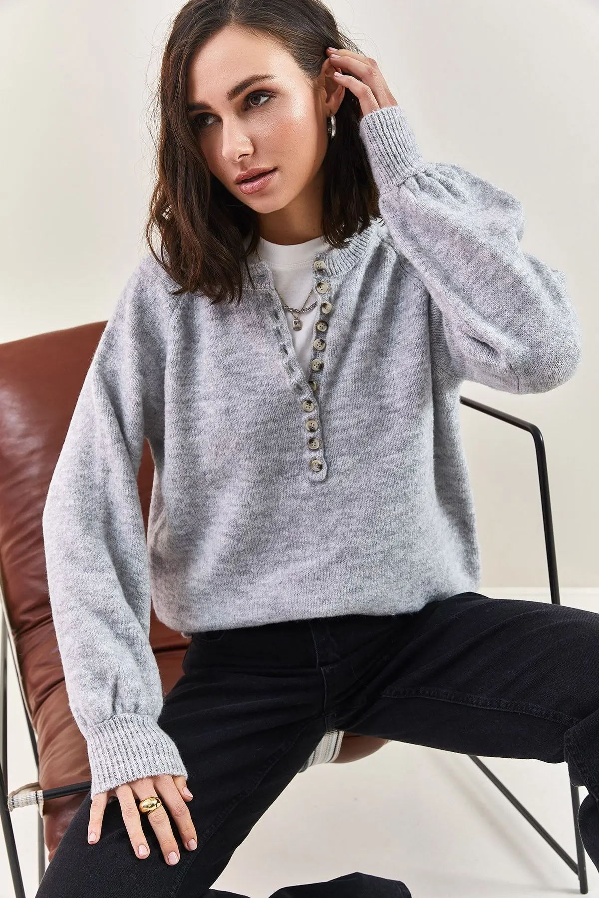 Kadın Yakası Ilikli Balıkçı Yaka Triko Kazak