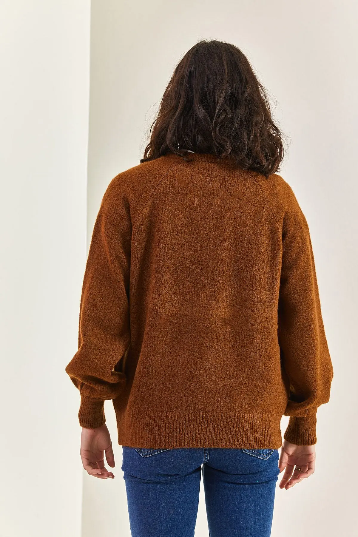 Kadın Yakası Ilikli Balıkçı Yaka Triko Kazak