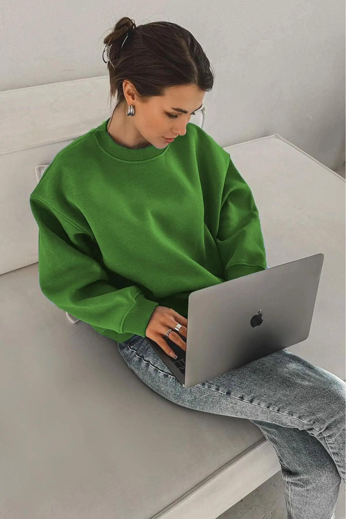Yeşil Bisiklet Yaka Basic Sweatshirt Mg1559