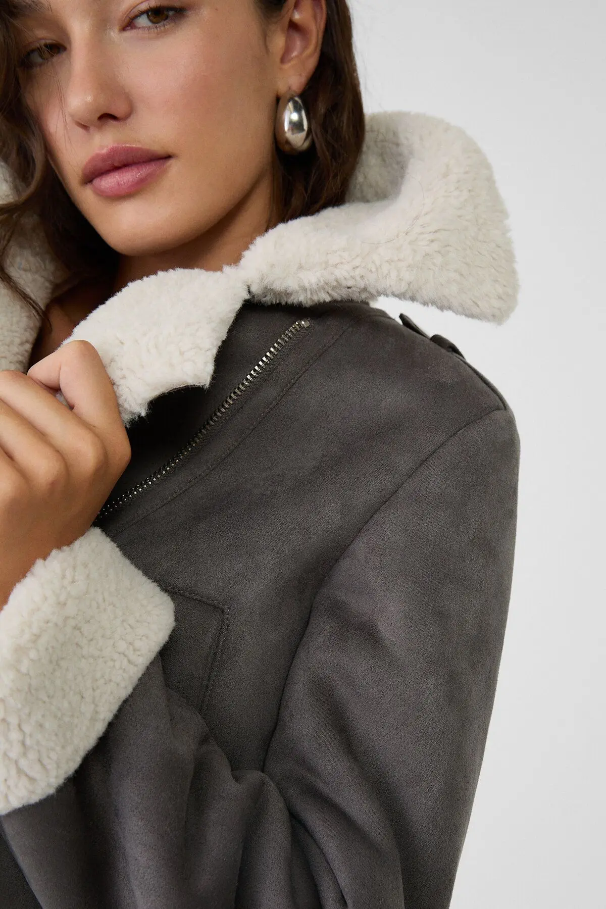 Içi Suni Kürklü Suni Süet Crop Biker Ceket