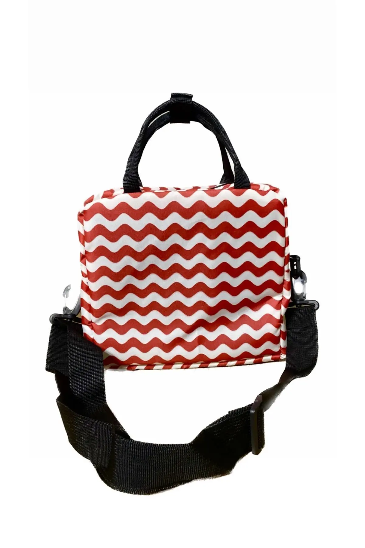 Termal beslenme çantası ; sıcak , soğuk kullanım ilaç taşımaya uygun