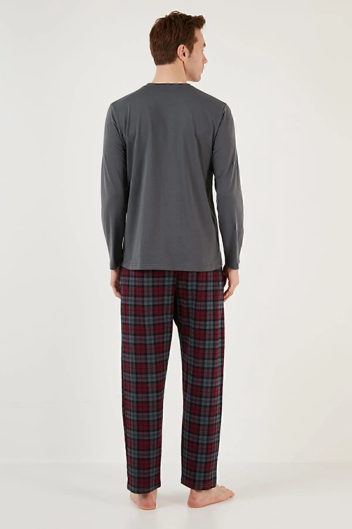 Ekoseli Cepli Beli Lastikli % 100 Pamuk Regular Fit Pijama Takımı Erkek Pijama Takımı 657200