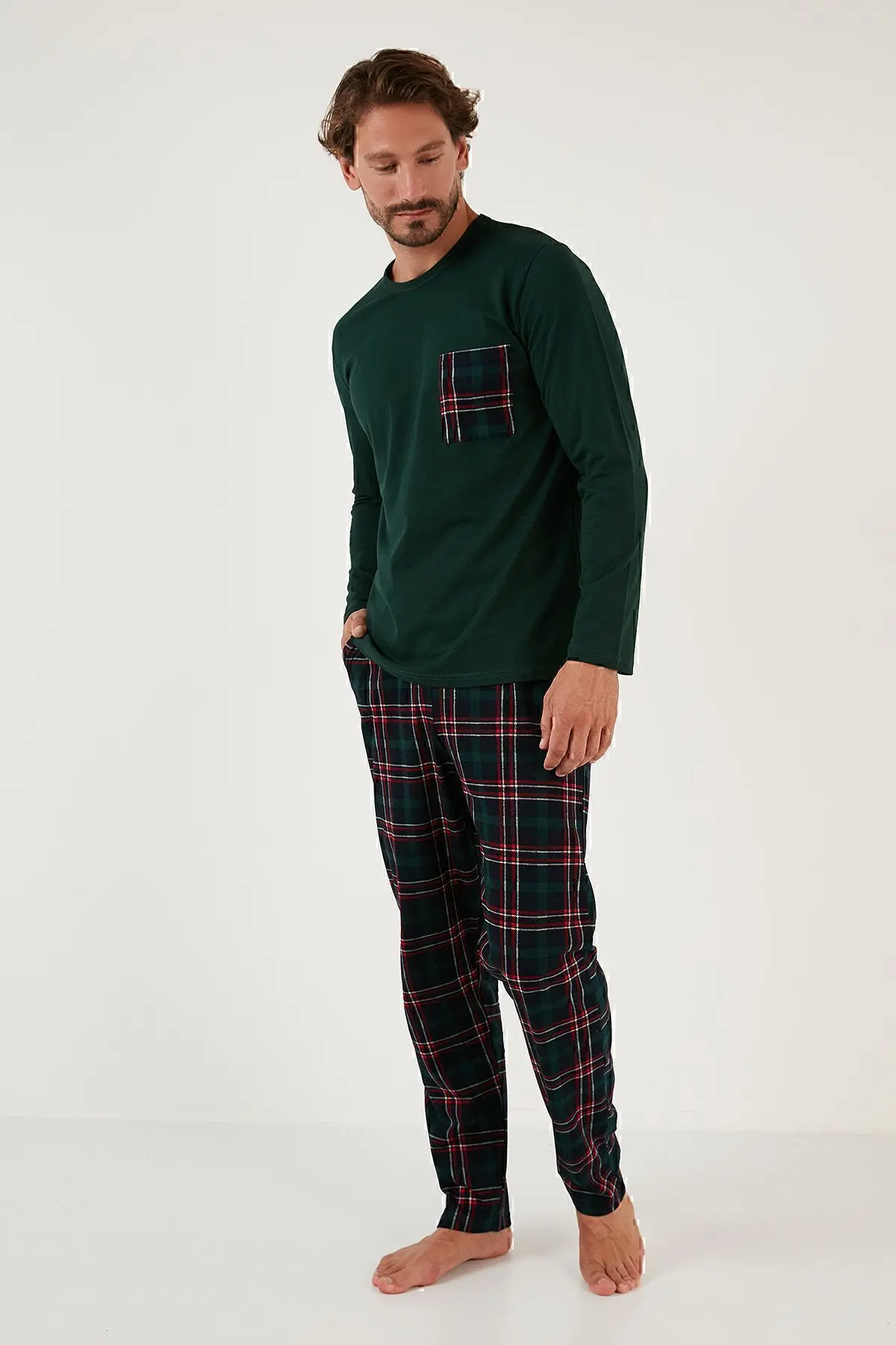 Ekoseli Cepli Beli Lastikli % 100 Pamuk Regular Fit Pijama Takımı Erkek Pijama Takımı 657200