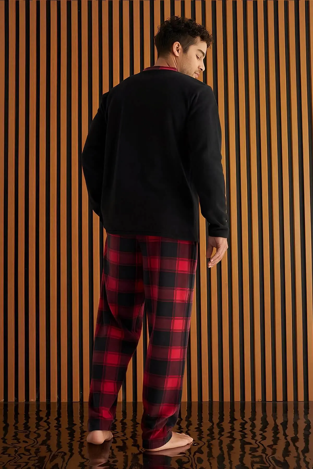 Siyah Bordo Ekose Desenli Polar Erkek Pijama Takımı