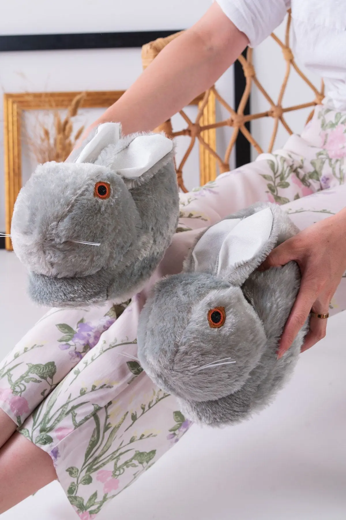 Slipcat Tavşan Figürlü Gri Peluş Panduf Ev Pandufu Unisex