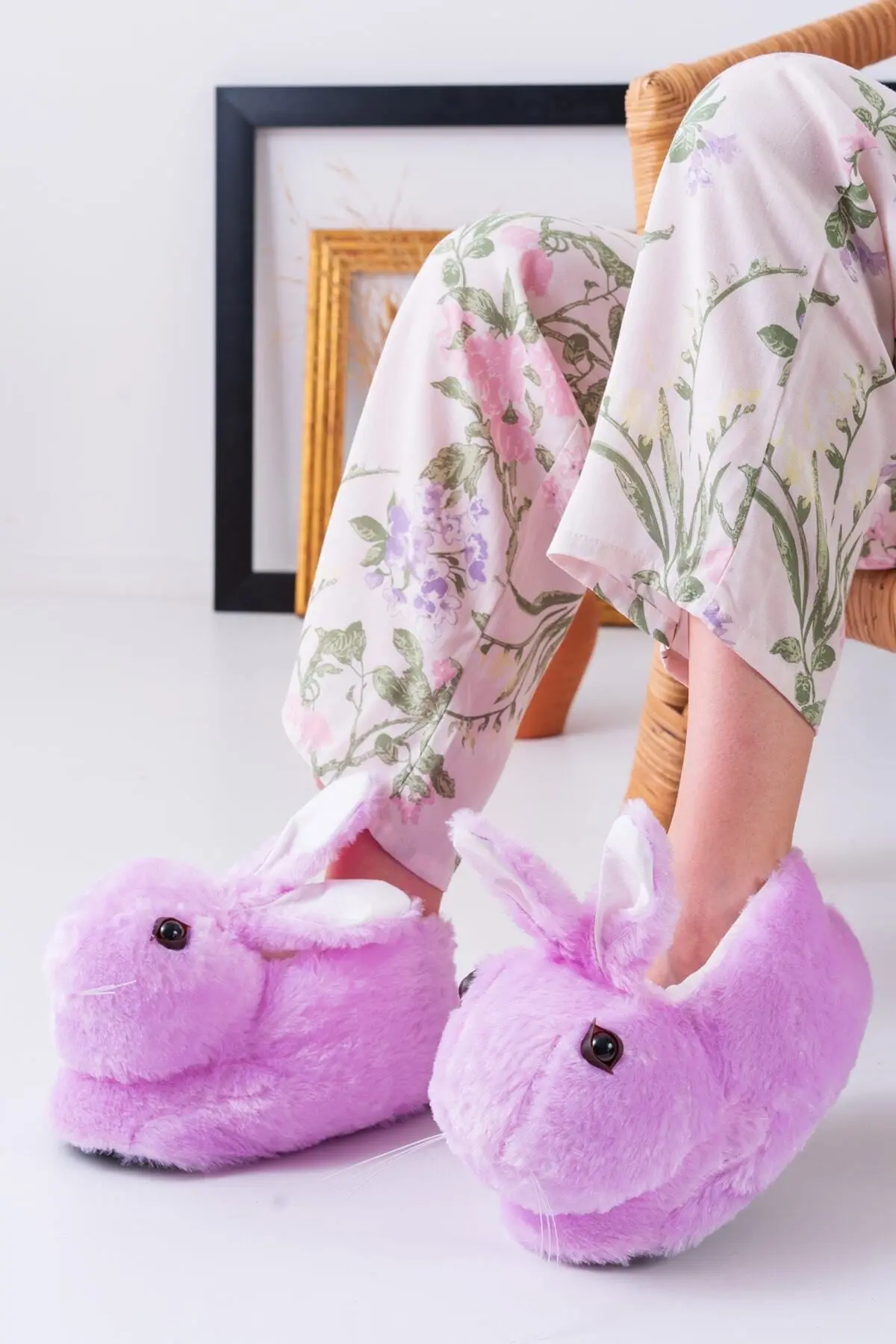 Tavşan Figürlü Lila Peluş Panduf Ev Pandufu Unisex