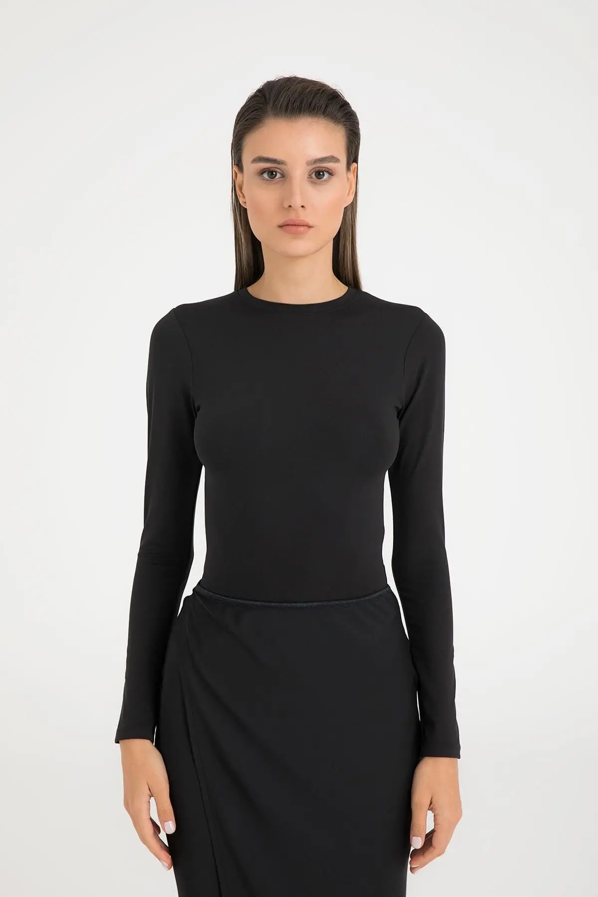 Soft Touch Yuvarlak Yaka Bluz Siyah