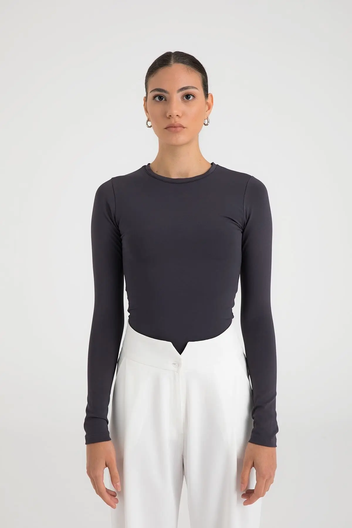 Soft Touch Yuvarlak Yaka Bluz Füme