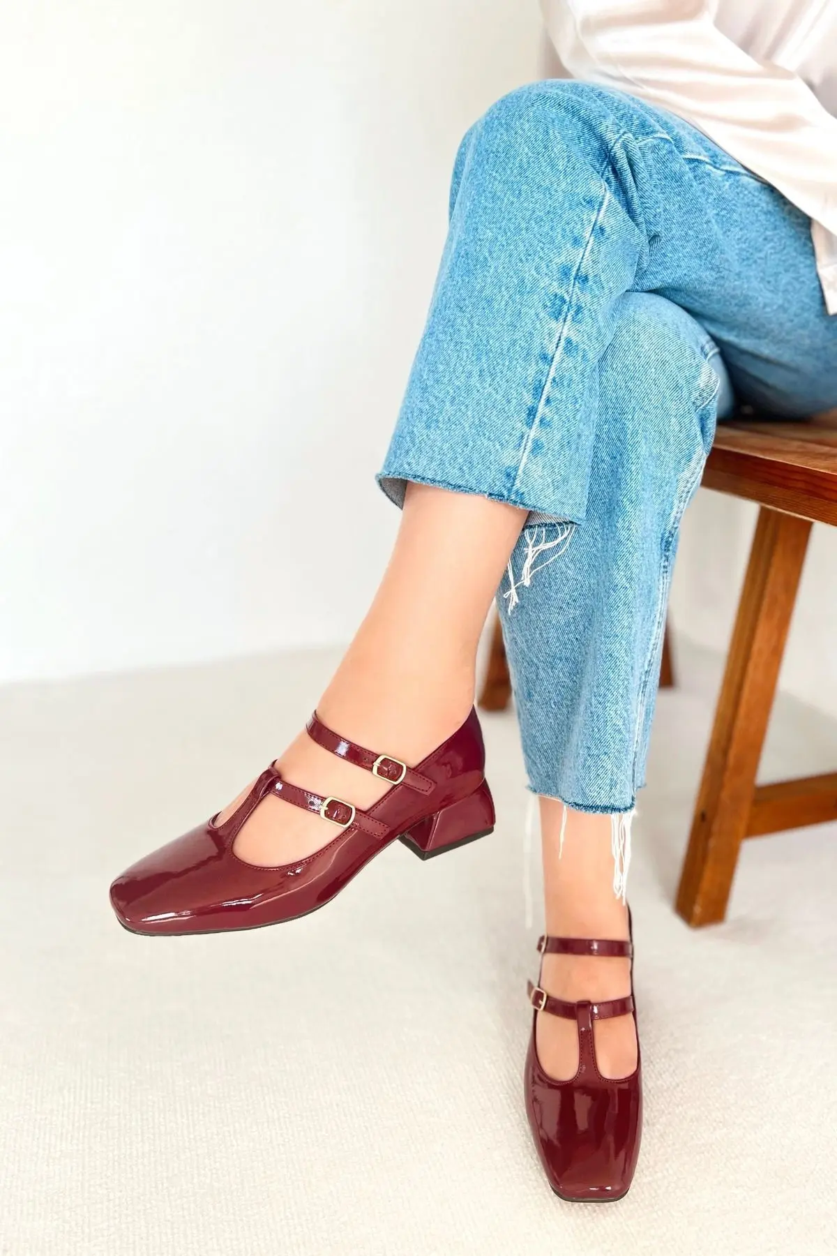 Kadın Mary Jane Bordo Rugan Arkası Kapalı Çift Bant Kare Burunlu Baretli Kısa Blok Topuklu Ayakkabı