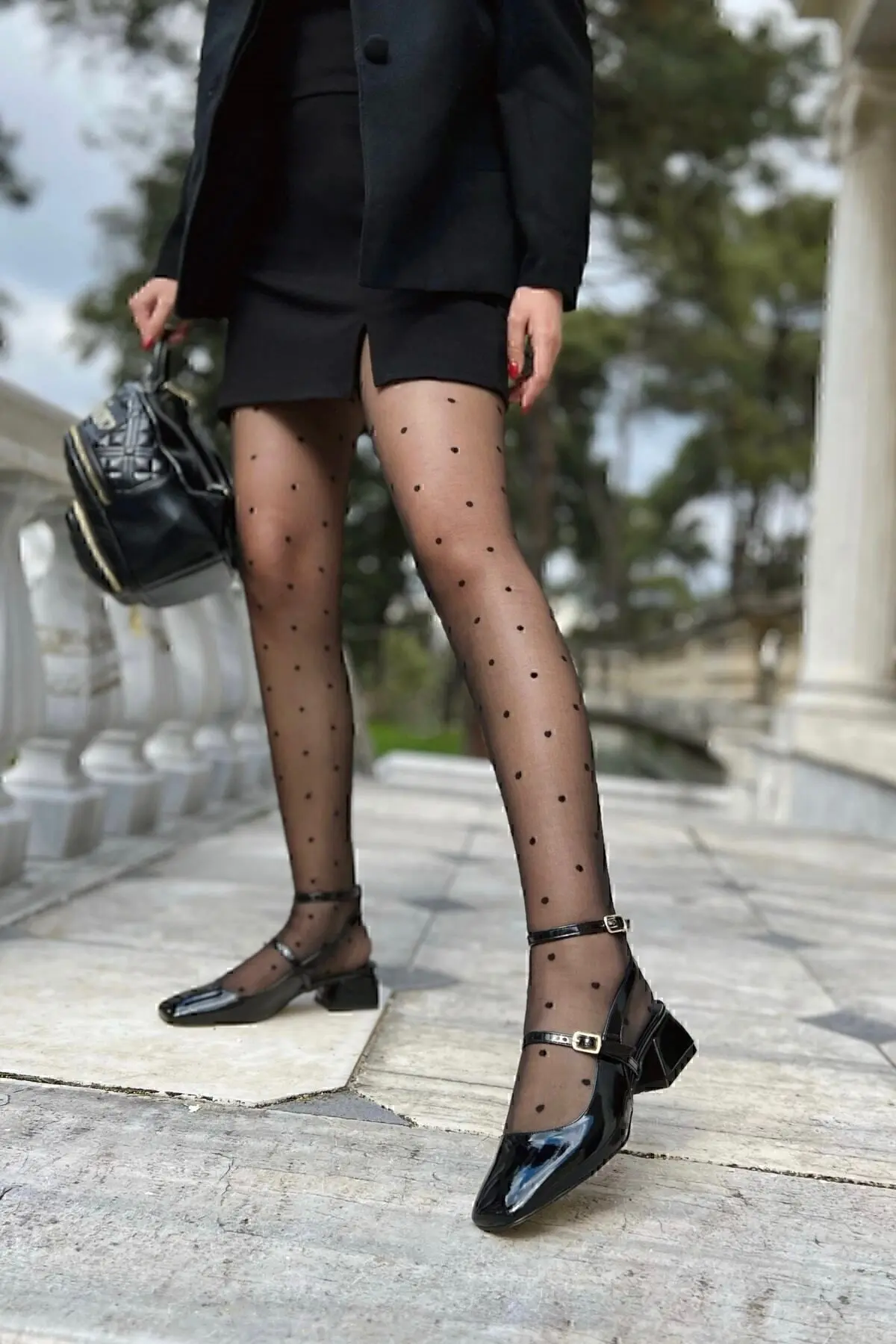 Kadın Mary Jane Siyah Rugan Arkası Açık Kare Burunlu Baretli Kısa Blok Topuklu Ayakkabı