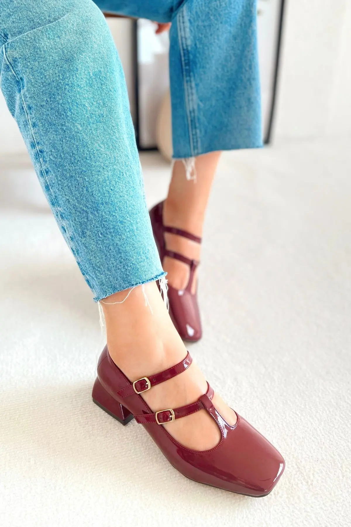 Kadın Mary Jane Bordo Rugan Arkası Kapalı Çift Bant Kare Burunlu Baretli Kısa Blok Topuklu Ayakkabı