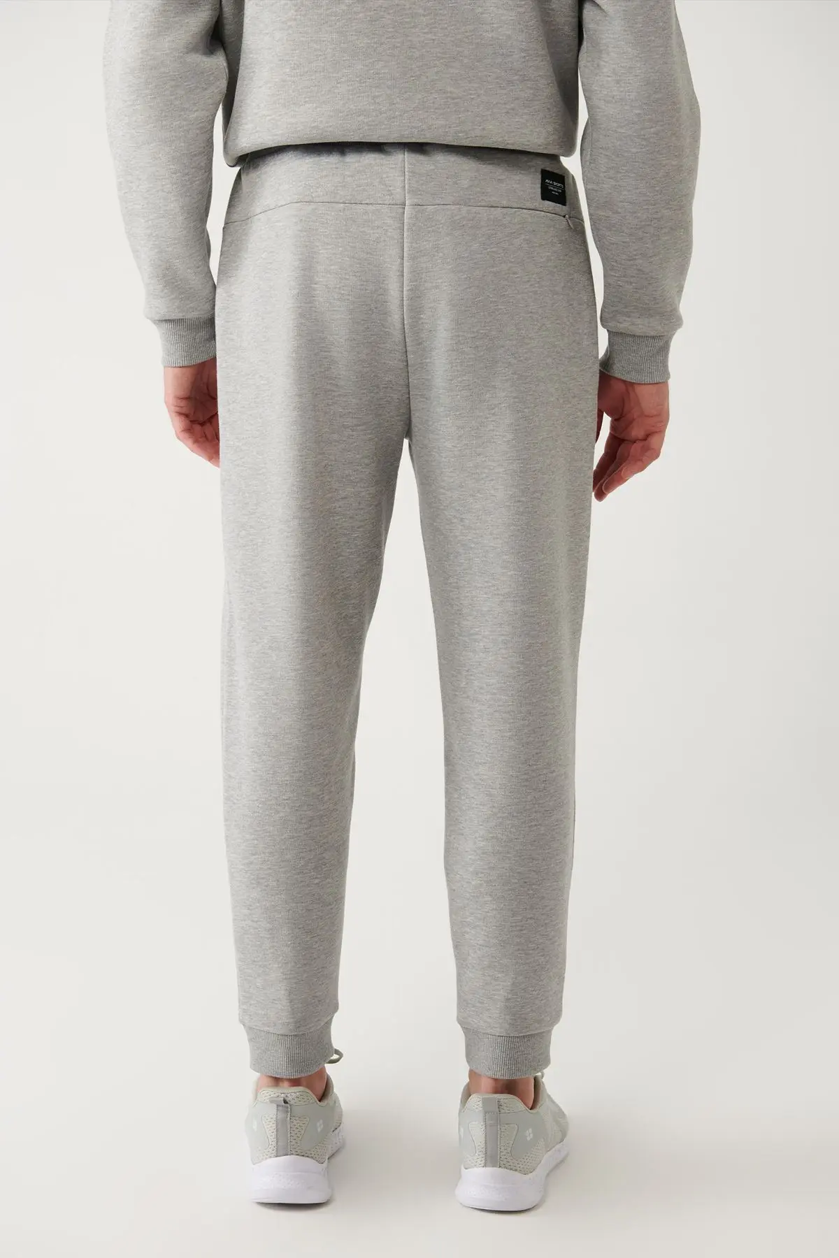 Erkek Gri Jogger Eşofman Altı Beli Bağcıklı 3 Iplik Şardonsuz Paçası Lastikli Regular Fit A32y3464
