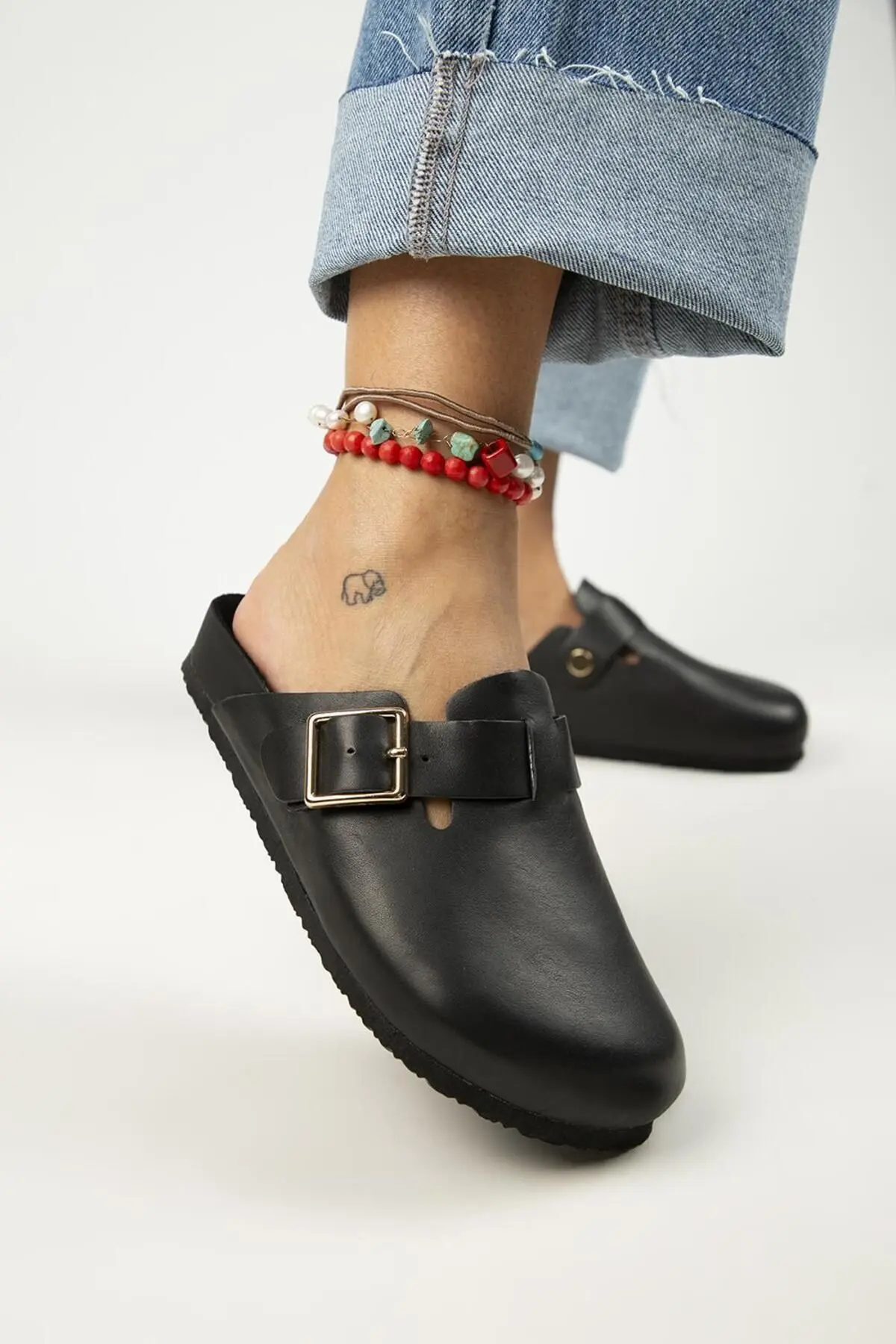 Zeta 2 Kadın Deri  Hakiki Deri Kemerli Tokalı Sabo Siyah Terlik