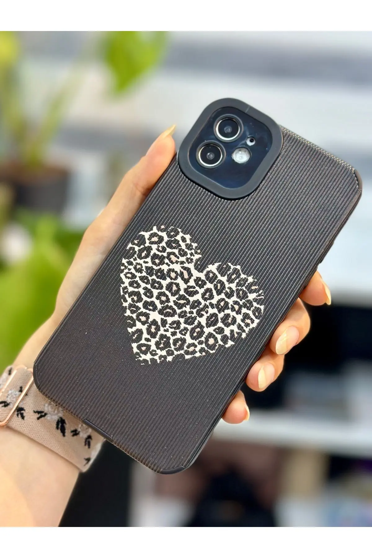 Iphone 11 Uyumlu Kaplama Tasarımlı Yumuşak Silikon Kamera Korumalı Kılıf