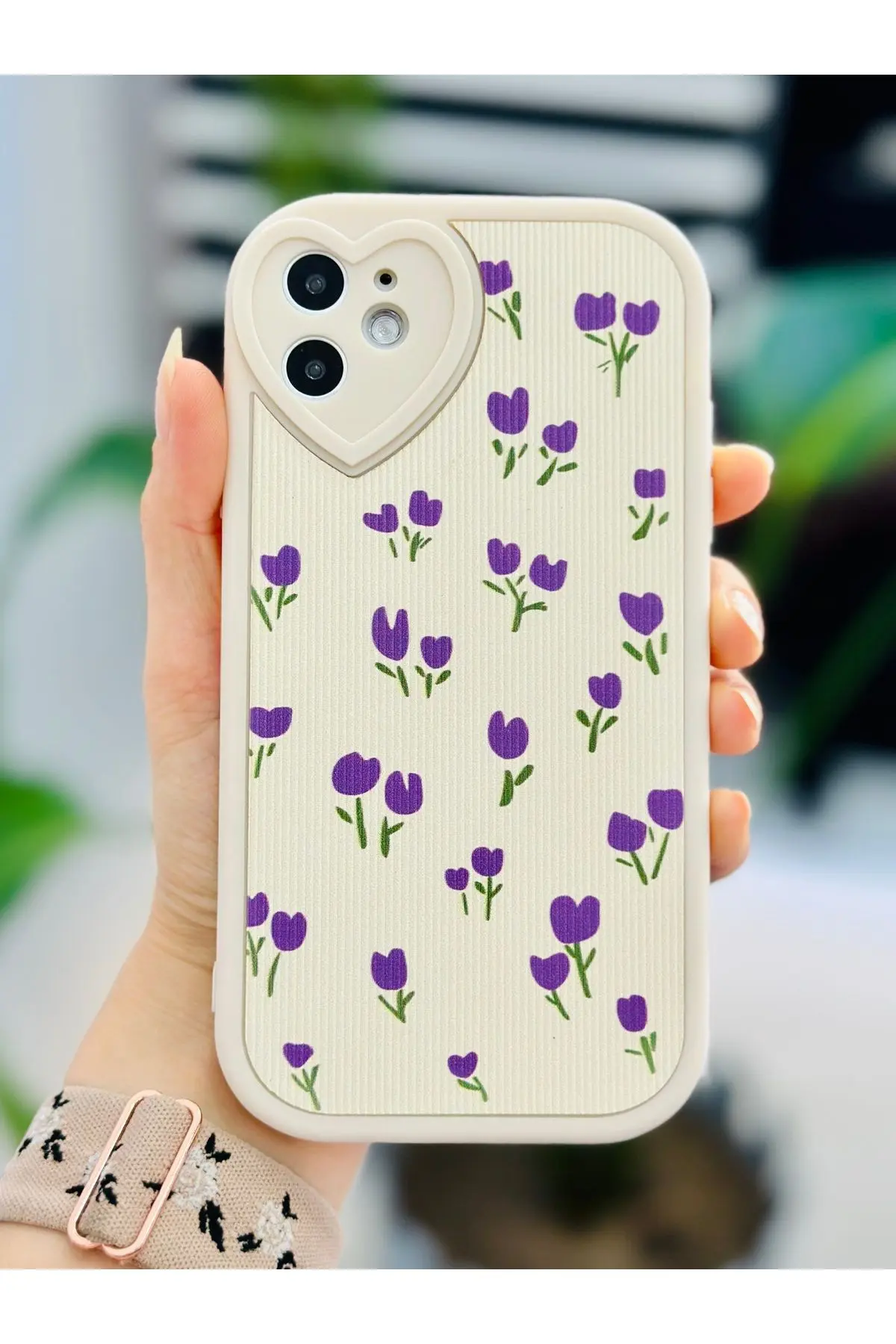 Go Aksesuar Iphone 11 Uyumlu Kaplama Tasarımlı Mor Lale Baskılı Yumuşak Silikon Kamera Korumalı Kılıf