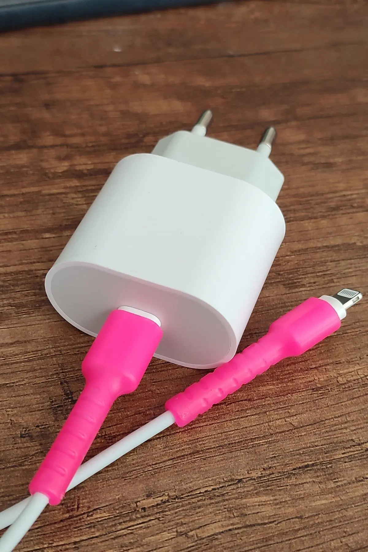 3GEN CASE Kablo Ucu Koruyucu Iphone 11-12-13-14 Pro & Promax & Plus Modelleri Ile Uyumlu Silikon Kapak