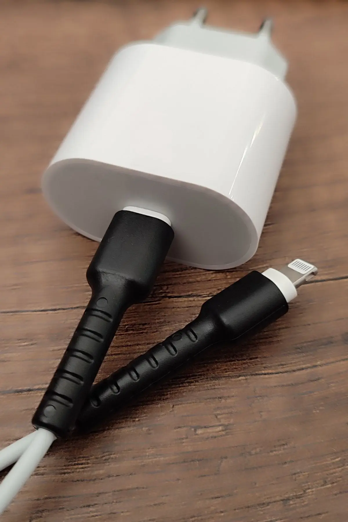 Kablo Ucu Koruyucu Iphone 11-12-13-14 Pro & Promax & Plus Modelleri Ile Uyumlu Silikon Kapak