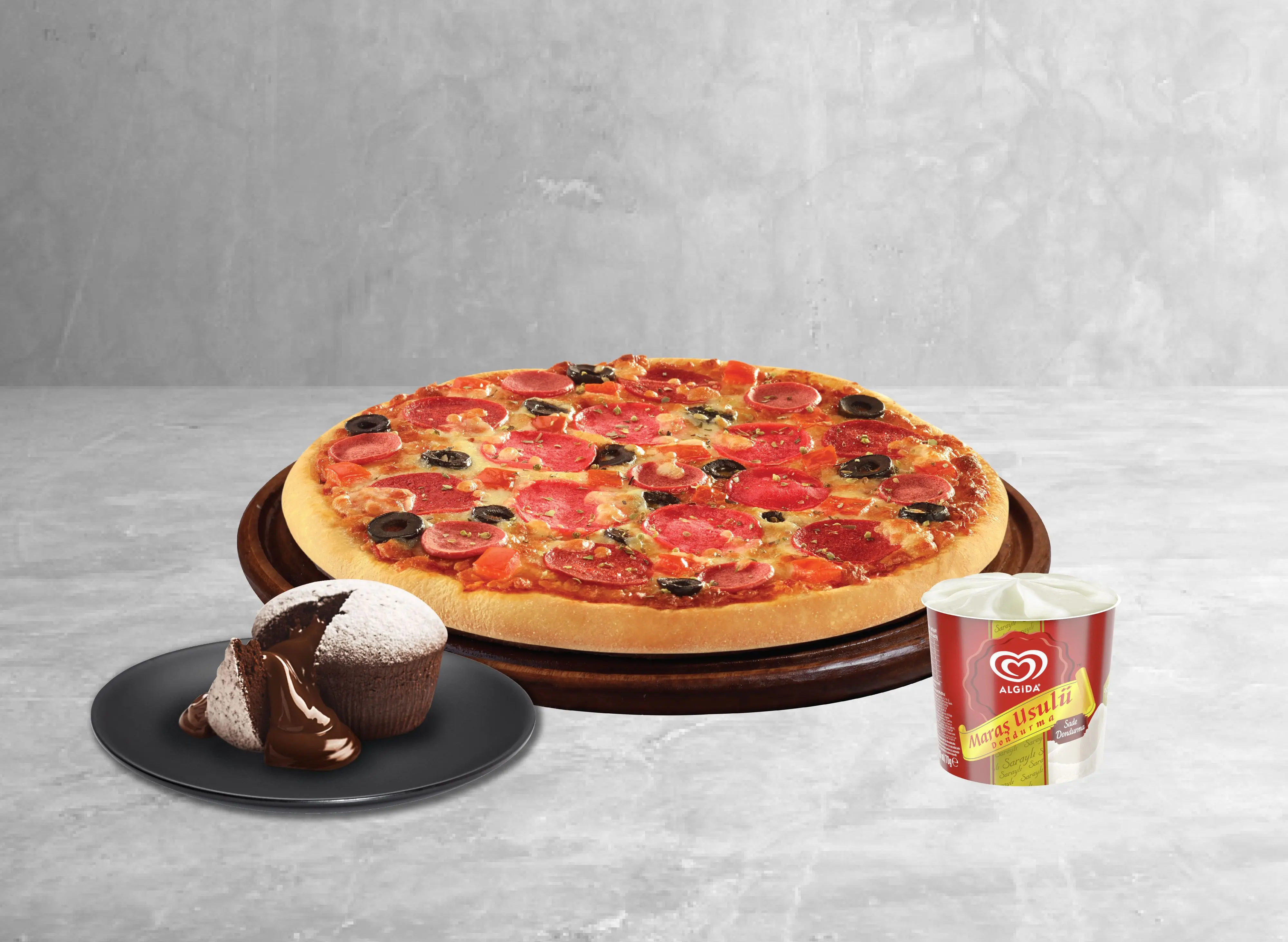 Orta Boy Pizza + Sufle + Algida Dondurma (Algida Menüsü)