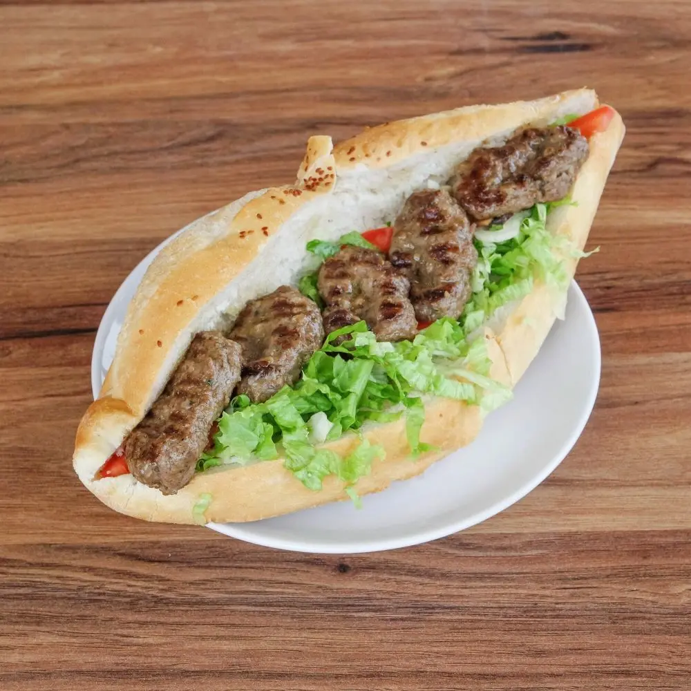 Tam Ekmek Arası Köfte