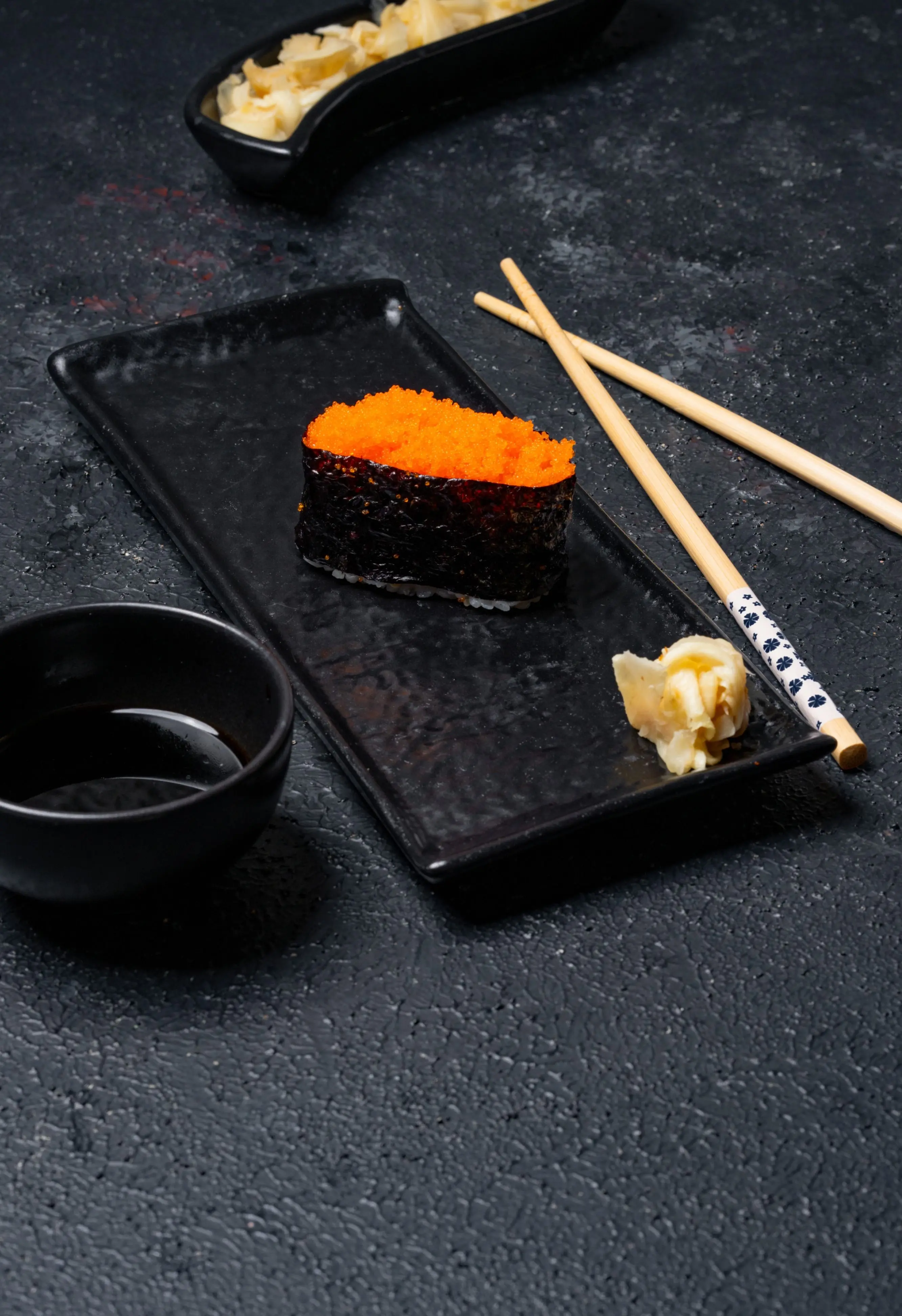 Tobiko Nigiri (3 Adet)
