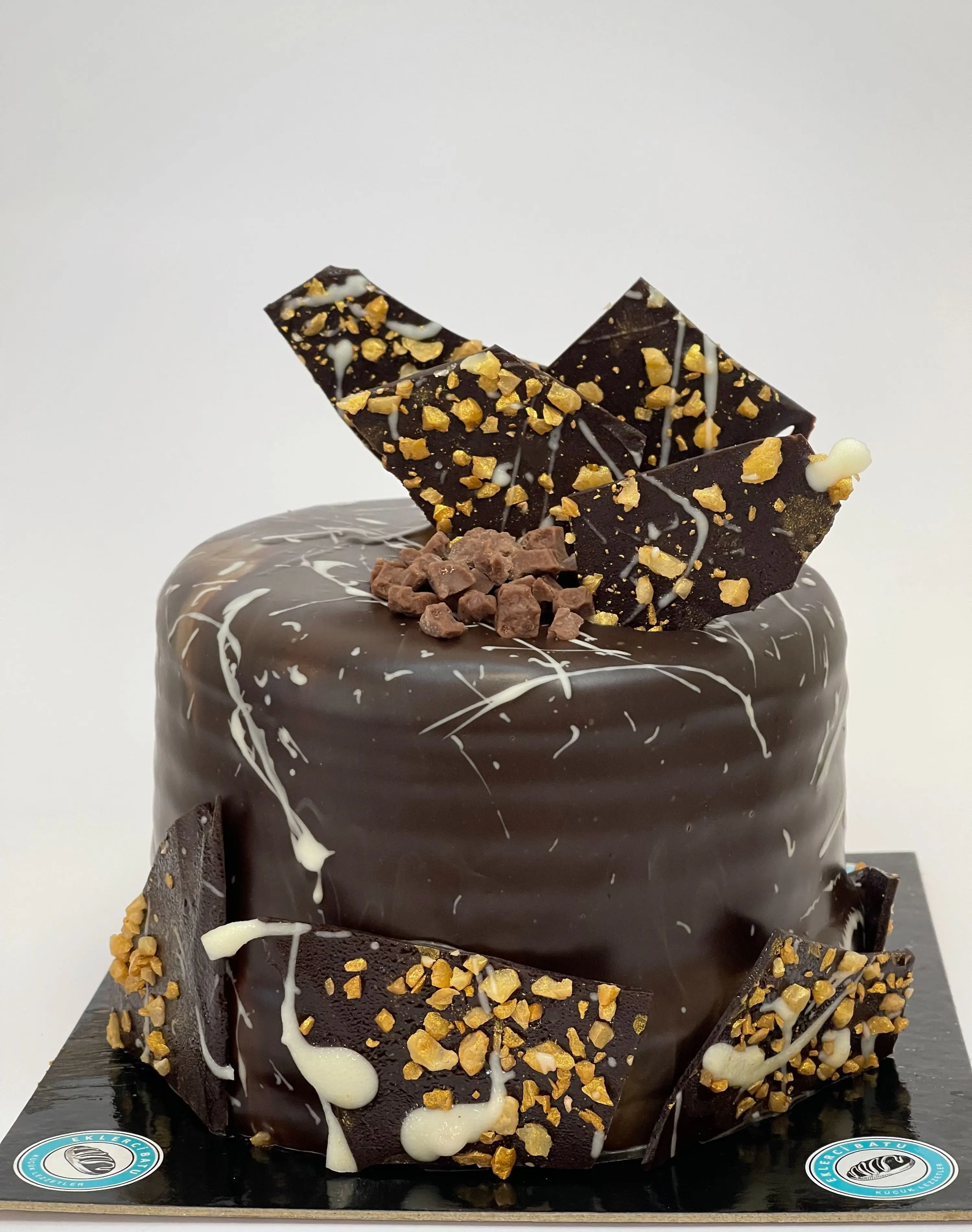 Çikolatalı Pasta (4 Kişilik)