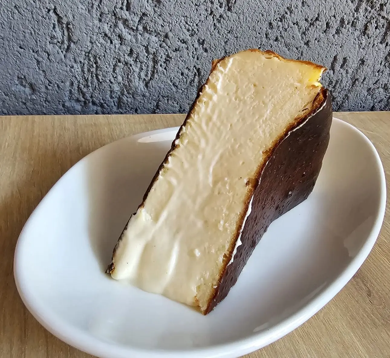 Bask Cheesecake