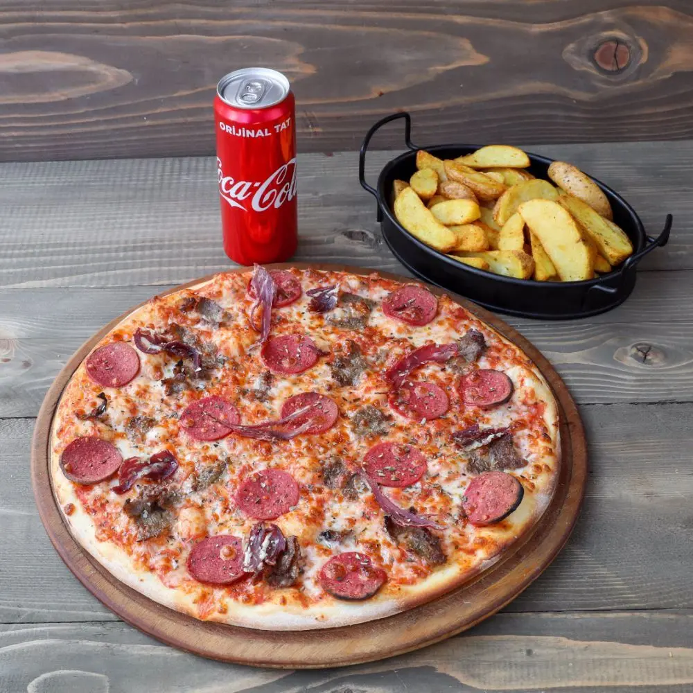 Orta Boy Pizza Menü