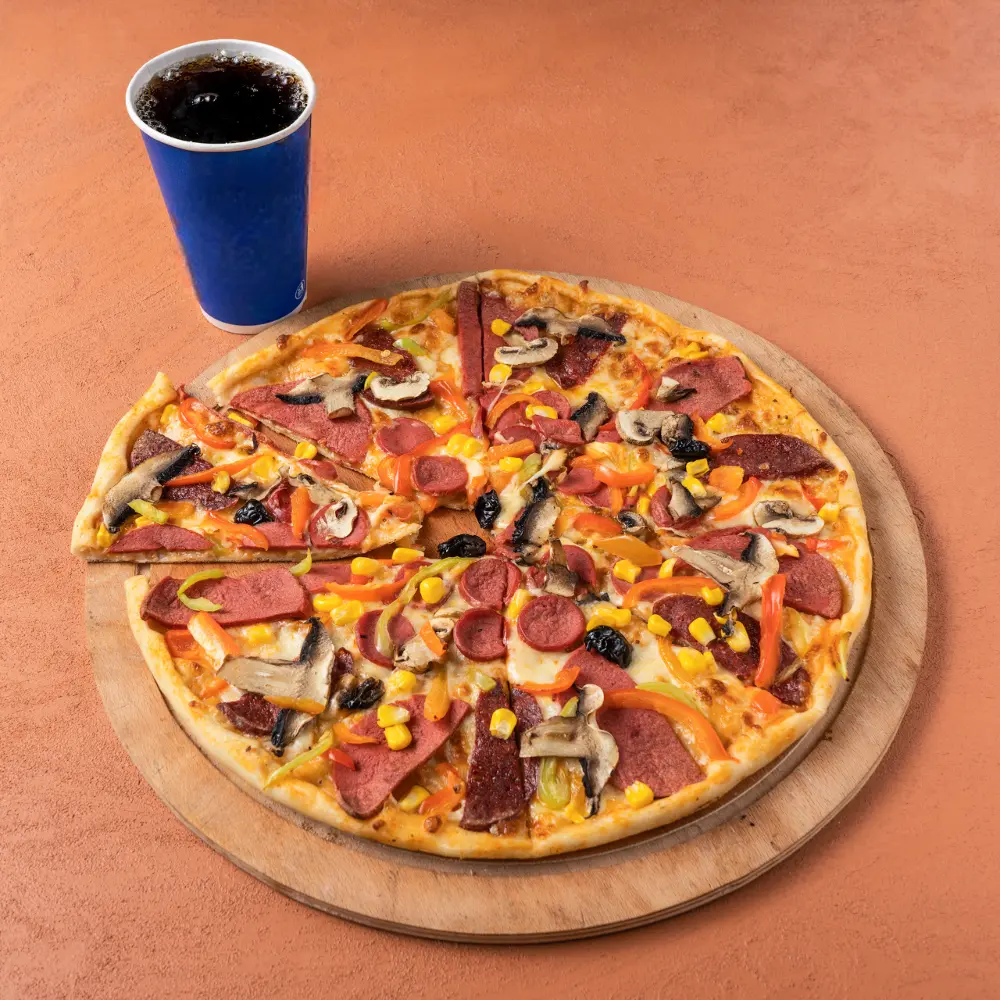 Orta Boy Pizza & Kutu İçecek Menü