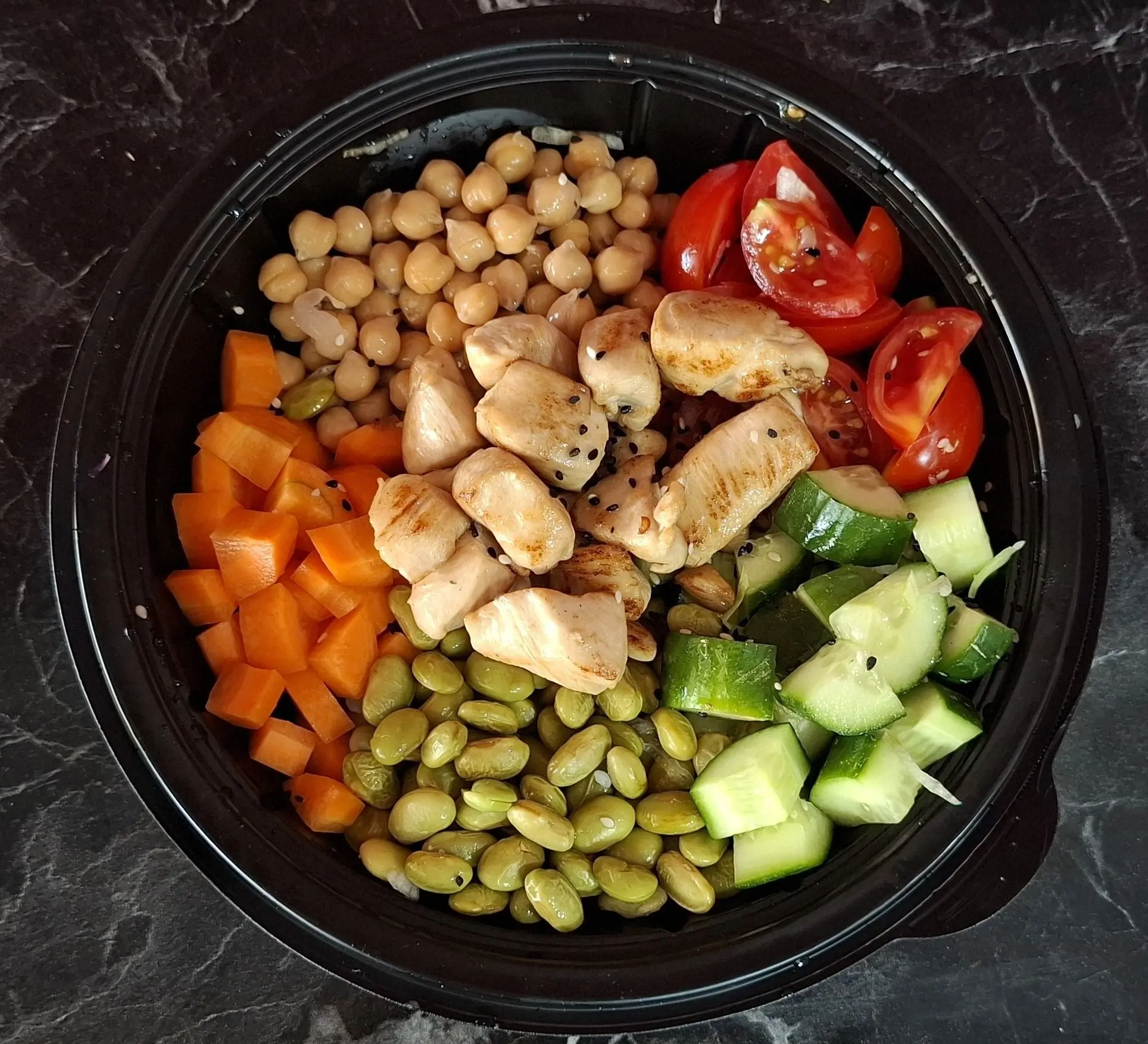 Soya Soslu Tavada Kızartılmış Tavuklu Bowl