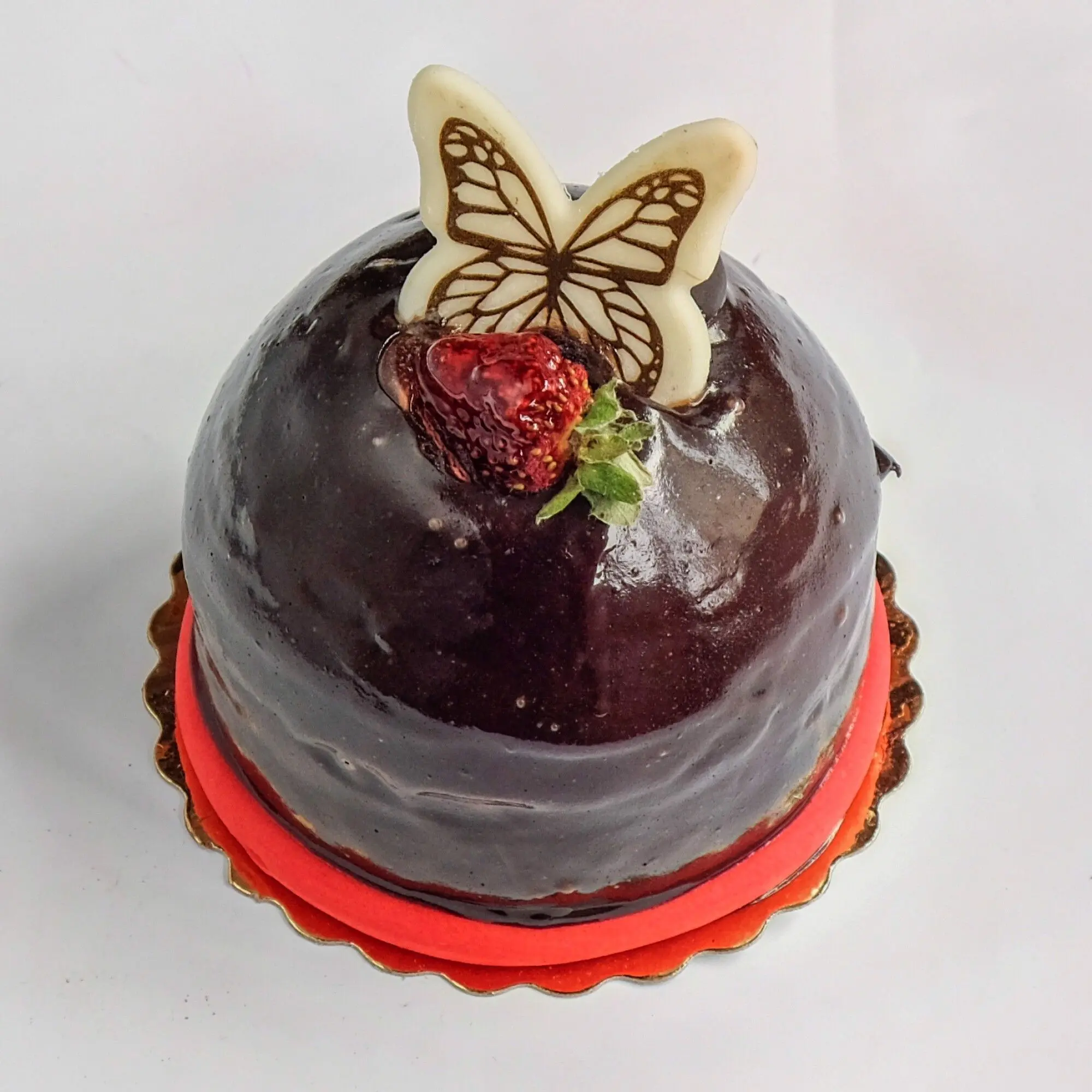 Çikolatalı Pasta (6 Kişilik)